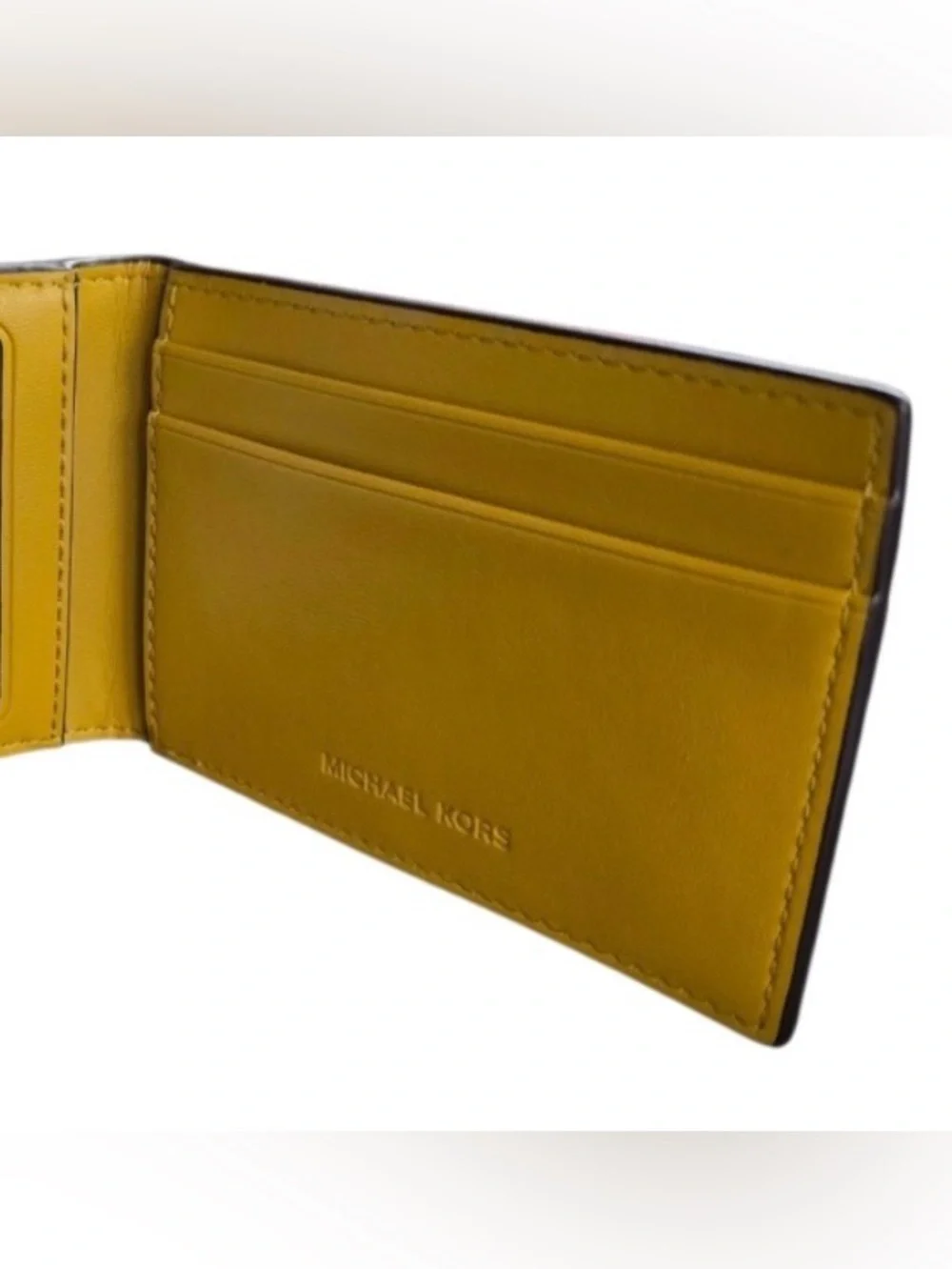 Michael Kors Men's Yellow Mustard Pebbled Leather Card Holder new - Picture 3 of 4